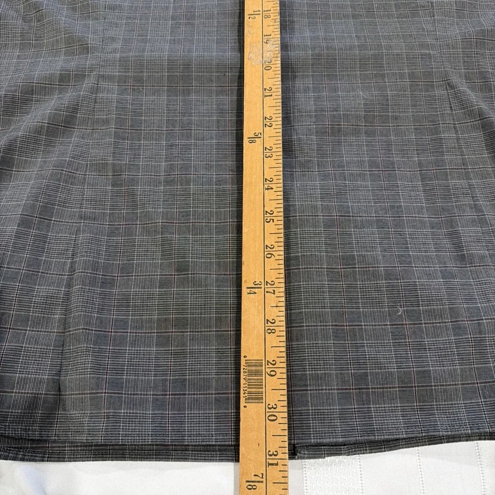 Banana Republic Men's Athletic Fit Wrinkle Resistant Size XL Button Down Shirt